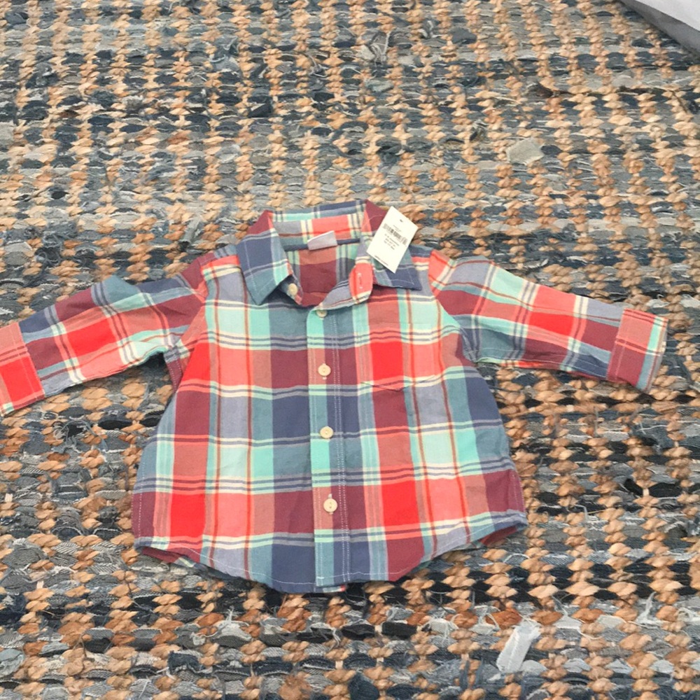Brand new baby gap button up shirt